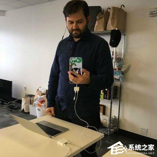 谁能忍？苹果新MacBook Pro坑人的设计缺陷