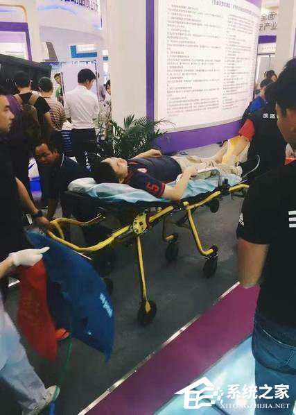 刚发生的！深圳机器人砸伤路人，机器人要造反？