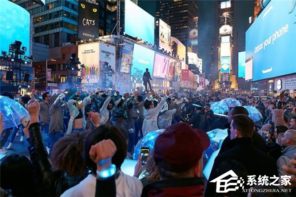 霸气：纽约时代广场被三星承包，大秀S8