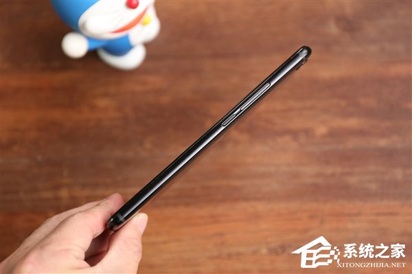 1799元！魅蓝E2变形金刚定制版开箱图赏