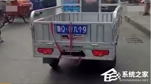 山东临沂现又牛车牌：鲁Q好几个9