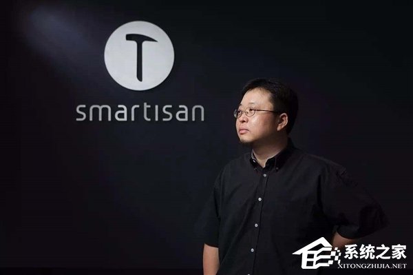 罗永浩微博约架方舟子：人民看高兴了为止