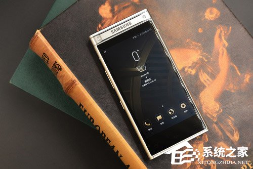 三星W2018值不值得买?三星W2018上手评测
