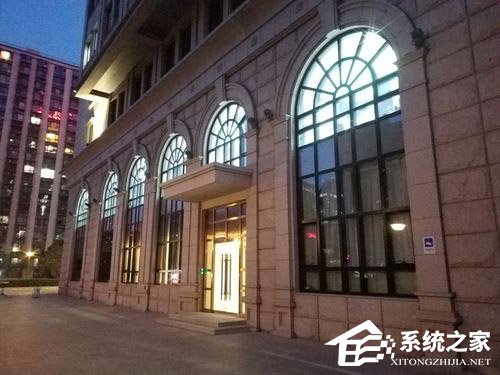 三星W2018值不值得买?三星W2018上手评测
