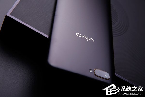 vivo X20Plus屏幕指纹版值不值得买？vivo X20Plus屏幕指纹版上手评测