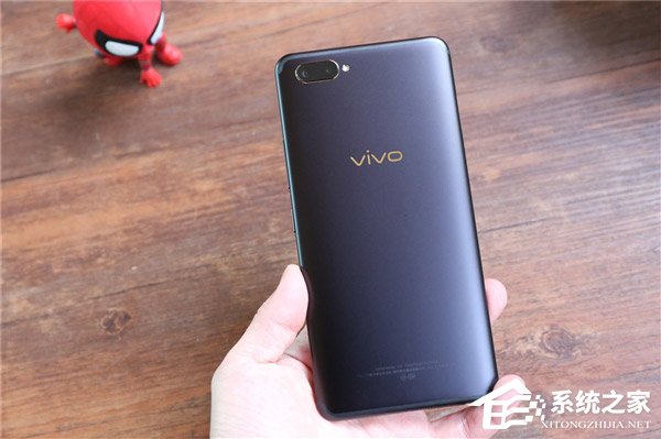 vivo X20 Plus屏幕指纹版好看吗?vivo X20 Plus屏幕指纹版开箱图赏
