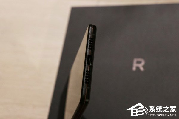 坚果R1怎么样？锤子新旗舰坚果R1手机体验评测