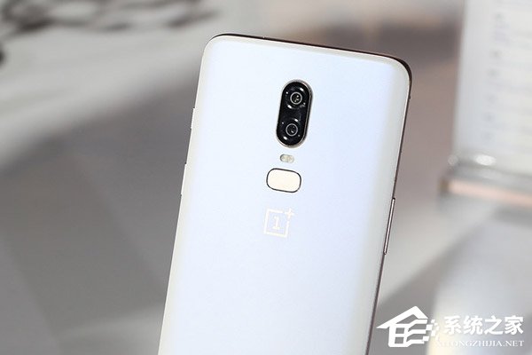 一加6怎么样？OnePlus 6手机真机上手体验评测