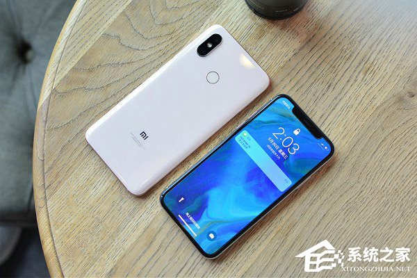 买小米8还是小米8透明探索版？小米8透明探索版和小米8区别对比