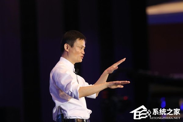 马云:30岁尝试自己做,40岁专注擅长的,50岁带年轻人,60岁才能享受家庭