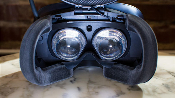 HTC Vive Cosmos怎么样？