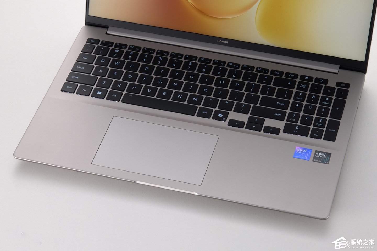 荣耀 MagicBook 16 2026 轻薄本 ：巨量