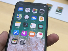苹果iPhone X好不好？iPhone X真机上手体验