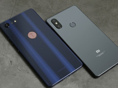 买小米8 SE还是坚果Pro 2S？坚果Pro 2S和小米8 SE对比评测