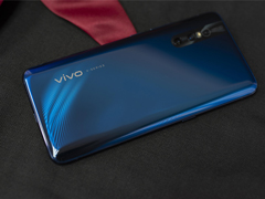 vivo X27值得买吗？vivo X27手机评测