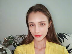 雷军晒出小米CC9美图定制版人像样张