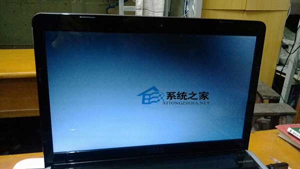  Win8专业版启动后出现黑屏怎么办？