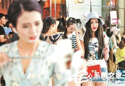女主播“低俗”吸粉将被淘汰:文化部对直播严查