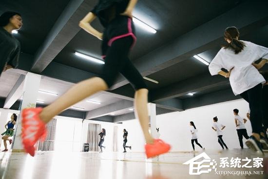 义乌“淘宝大学”开设“网红专业” 电商网络模特班诞生