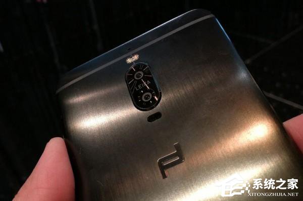 哪个更好？华为保时捷版Mate 9真机和标准版Mate 9对比
