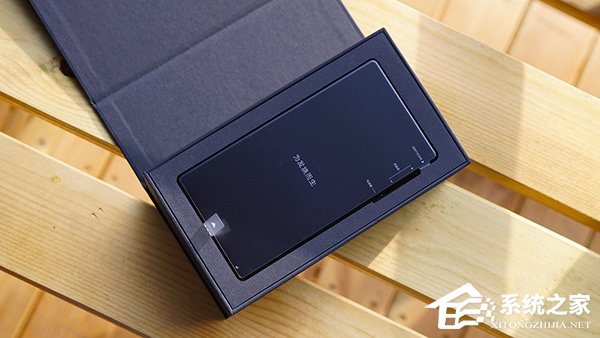 惊艳全面屏：小米MIX概念手机开箱实拍图赏