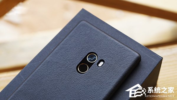 惊艳全面屏：小米MIX概念手机开箱实拍图赏
