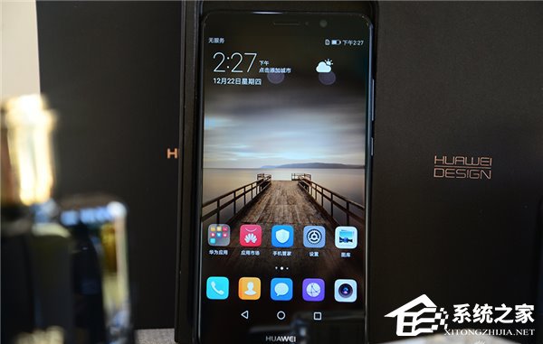 华为Mate 9曜石黑版开箱图赏：这次黑的亮眼