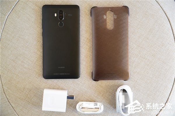 华为Mate 9曜石黑版开箱图赏：这次黑的亮眼