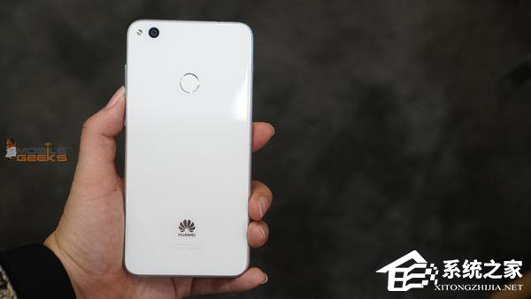 2017款华为P8 Lite月底开卖，外形酷似荣耀8
