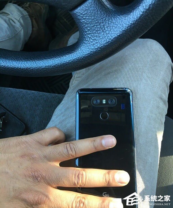 外媒曝LG G6真机谍照：疑似采用玻璃后壳
