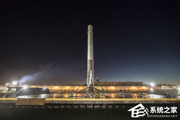外媒：SpaceX会晤FCC高官拟创建“太空互联网”
