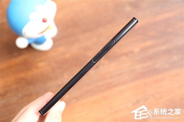 5699元！索尼XZ Premium炫黑版开箱图赏