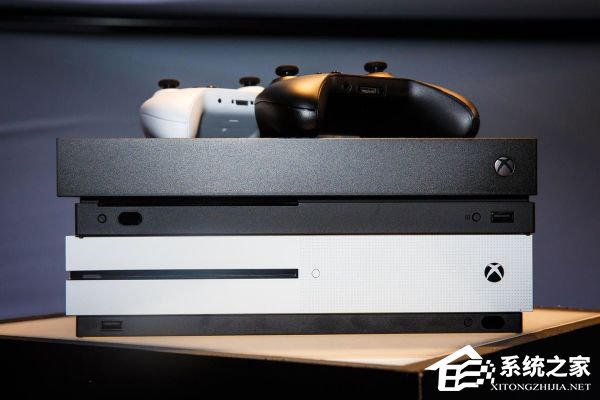 史上最小的Xbox One主机？外媒发布Xbox One X和One S新旧主机对比照
