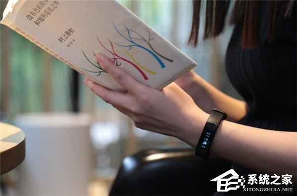 荣耀手环3图赏：超大屏高颜值