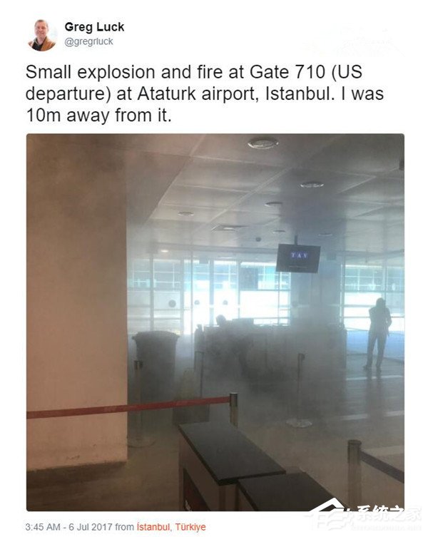 英国旅客因移动电源与安检争执：怒摔竟爆炸