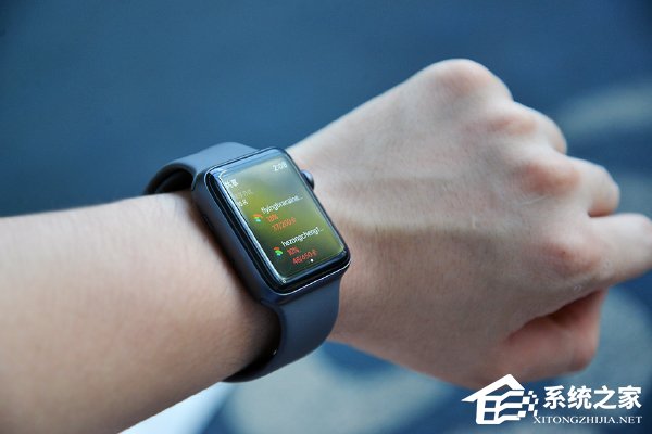 苹果Apple Watch Series 3开箱图赏：抢眼小红点