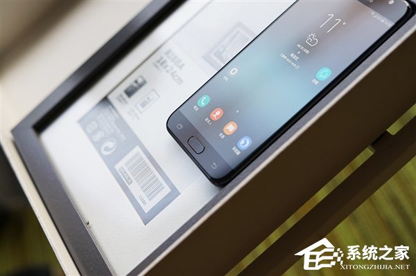 1999元！三星第二款双摄机Galaxy C8真机图赏