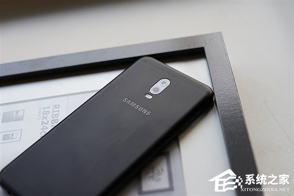 1999元！三星第二款双摄机Galaxy C8真机图赏