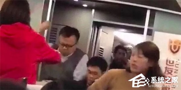 高管在高铁暴打带小孩女子？科大讯飞：是基层销售管理人员