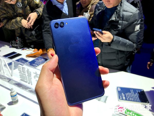 华为荣耀V10哪种颜色好看？荣耀V10四色真机对比图赏