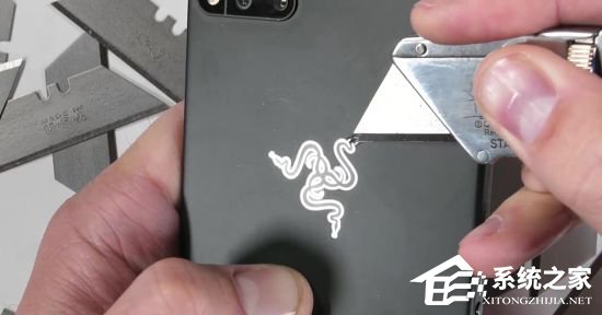 雷蛇Razer Phone手机怎么样?雷蛇Razer Phone暴力耐久测试