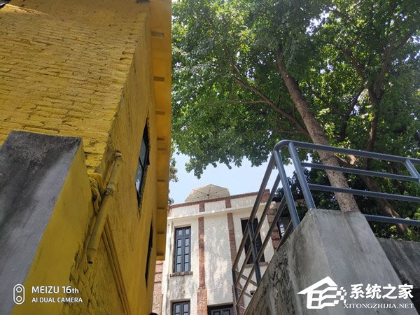 买魅族16th还是小米8?小米8和魅族16th对比评测