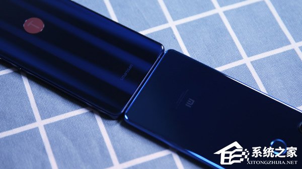 买坚果Pro 2S还是小米8 SE？小米8 SE和坚果Pro 2S对比评测