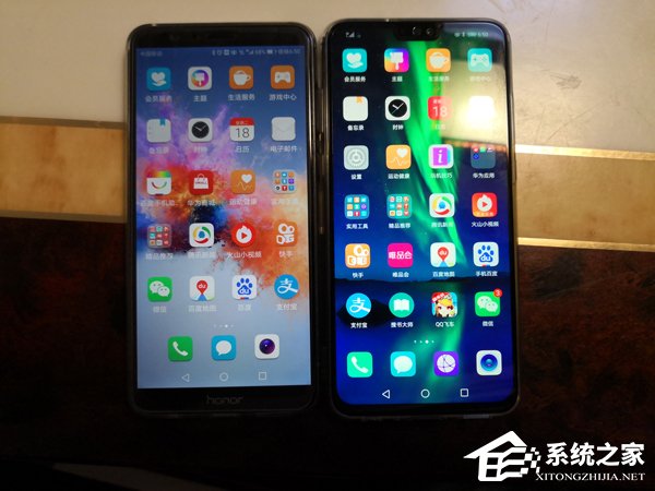 买华为荣耀8X还是7X？荣耀7X和荣耀8X外观对比