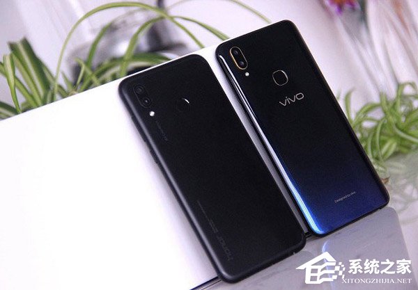 买vivo Z3还是荣耀Play？荣耀Play和vivo Z3对比评测