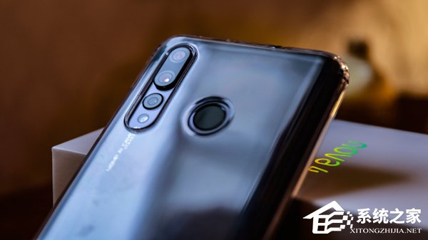 华为nova 4手机怎么样？华为nova 4手机上手评测