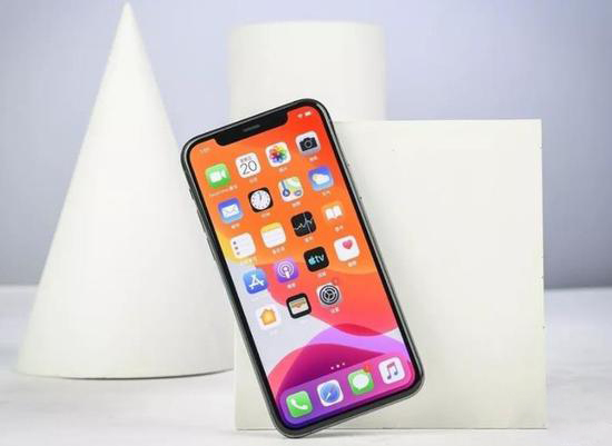 买华为Mate30 Pro还是iPhone 11 Pro?