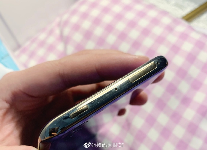 小米6“Pro”工程机曝光
