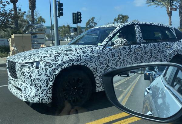 马自达发布 CX-90 预告，新车将于 2023