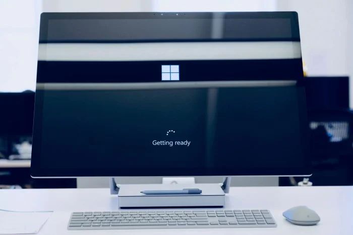 微软 Win11 隐藏彩蛋：开机旋转圆圈以